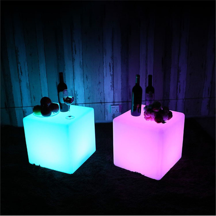 Glowing LED Luminous Cube Seat - Colour Changing Bulb recension och pris